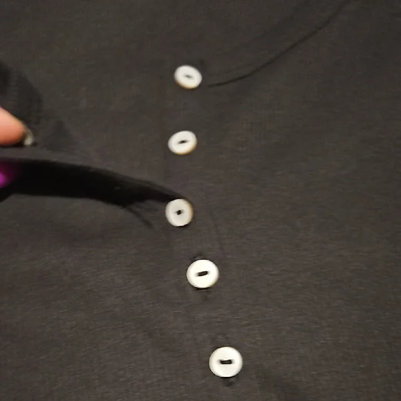 SO Black Button-Front Tank Top - Picture 3 of 5